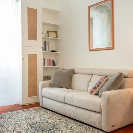 Casa Novecento Prati Apartment *